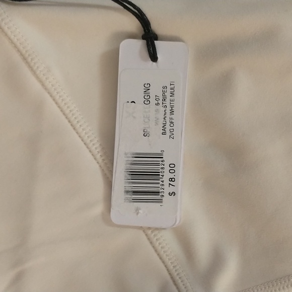 WeWoreWhat Leggings and bralette And Lululemon Chevron Style Capris - Picture 5 of 11